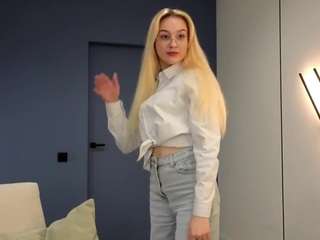 UdelaBlincoe nude Live Sex Chat Show