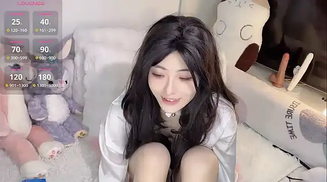 xiaolanlan3344 naked strip on cam for live sex video chat