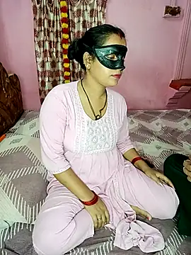 anushkabhabhi naked strip on cam for live sex video chat