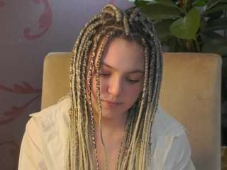ElswythClose nude Live Sex Chat Show
