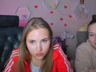 laura-whisper nude Live Sex Chat Show