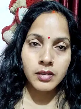 Arini_Arora naked strip on cam for live sex video chat