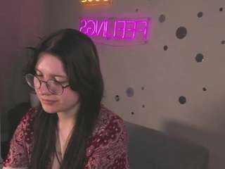Elsie-Basnett nude Live Sex Chat Show