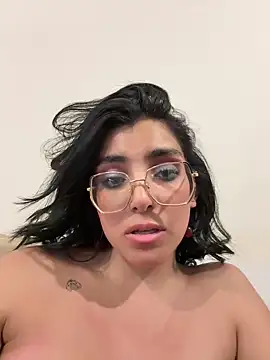 MartinaSooler naked strip on cam for live sex video chat