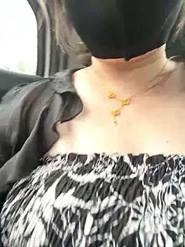 qinger2025 naked strip on cam for live sex video chat