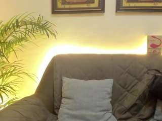 Vicky-Strong nude Live Sex Chat Show
