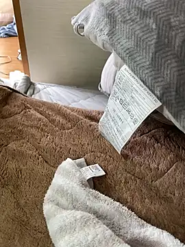 Yagimilk8 naked strip on cam for live sex video chat