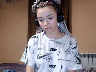 EdaGloss nude Live Sex Chat Show
