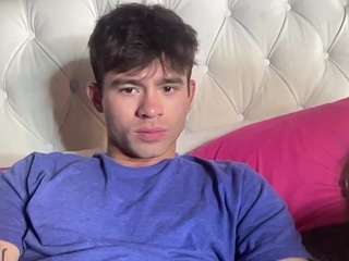 Enzo N Harlow nude Live Sex Chat Show