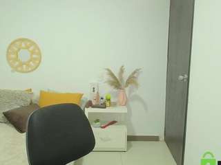 Lylibegin nude Live Sex Chat Show