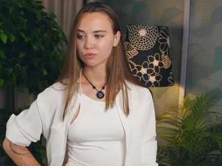 VernitaBelluomini nude Live Sex Chat Show