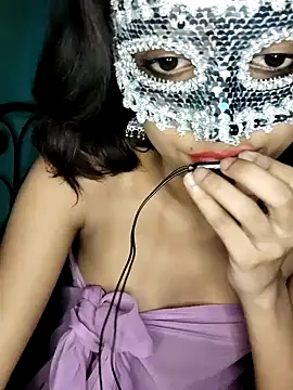 CanadianJas82 naked strip on cam for live sex video chat