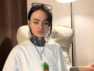 JoanieWilkers nude Live Sex Chat Show
