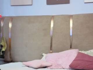 LilyCrystal nude Live Sex Chat Show
