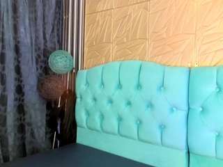 LunaColinns nude Live Sex Chat Show