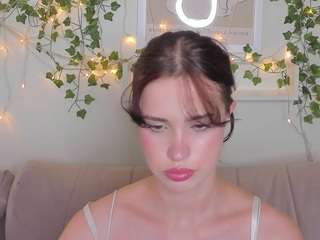 Mia-Ferd nude Live Sex Chat Show