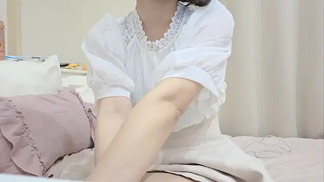 miho-ch naked strip on cam for live sex video chat