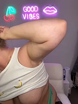 MrsBlazeX naked strip on cam for live sex video chat