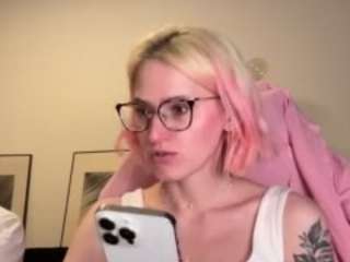 Sexy-Sweets nude Live Sex Chat Show