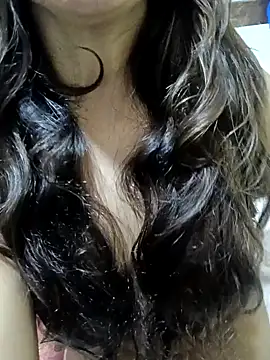 Sofiyaa_39 naked strip on cam for live sex video chat