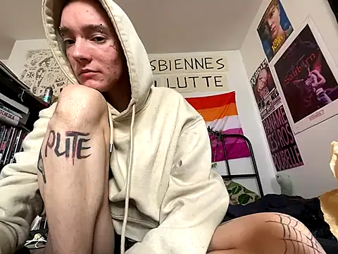 Styxlust naked strip on cam for live sex video chat