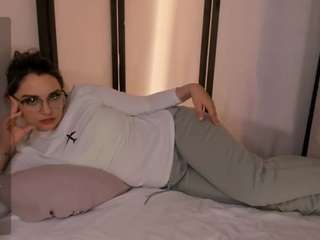 SudieGromoll nude Live Sex Chat Show