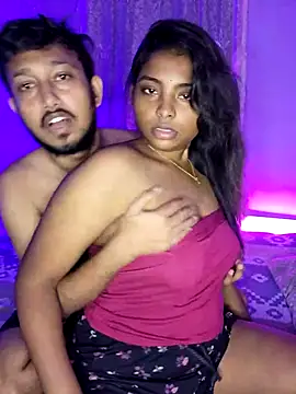 Trending_Couple naked strip on cam for live sex video chat