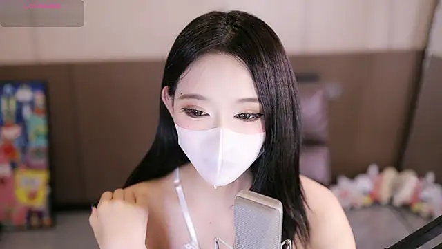 yaya_1888 naked strip on cam for live sex video chat
