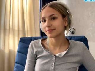 Crazy Kira nude Live Sex Chat Show