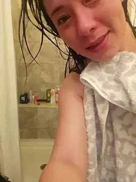 kookiebabe naked strip on cam for live sex video chat