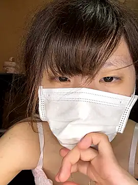 natsumiii naked strip on cam for live sex video chat