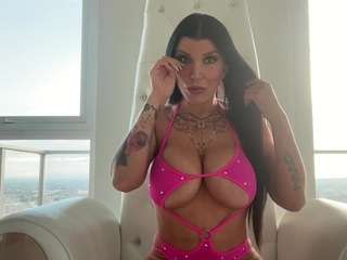 Romi Rain nude Live Sex Chat Show