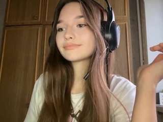 SilvanaStillson nude Live Sex Chat Show