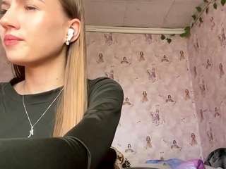 VandaHigham nude Live Sex Chat Show