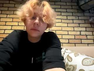 XochitlMcpherren nude Live Sex Chat Show