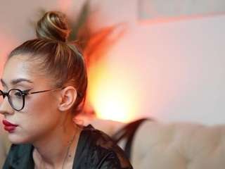 AileenAxa nude Live Sex Chat Show