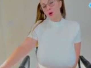 Brina nude Live Sex Chat Show