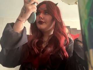 ChristianeNedrow nude Live Sex Chat Show