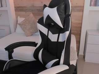 desireee-e nude Live Sex Chat Show