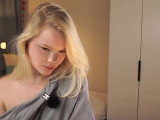 LouriePrag nude Live Sex Chat Show