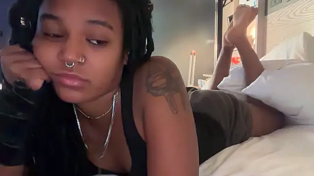 mfdoomisawesome naked strip on cam for live sex video chat