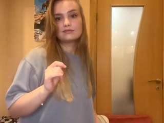 NicholleTassie nude Live Sex Chat Show