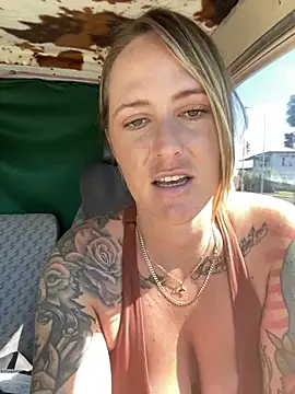 OdetteDelane naked strip on cam for live sex video chat