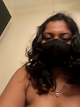 SpicykhalifaX naked strip on cam for live sex video chat