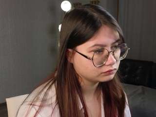 Lilium nude Live Sex Chat Show