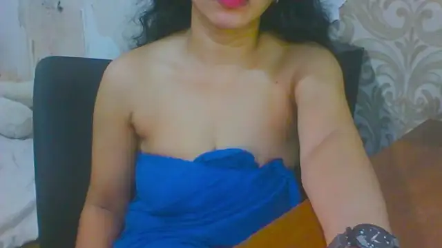 nalee_na naked strip on cam for live sex video chat