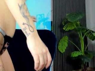 Sassy-Annee nude Live Sex Chat Show