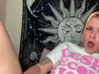 ValVixxxenx nude Live Sex Chat Show