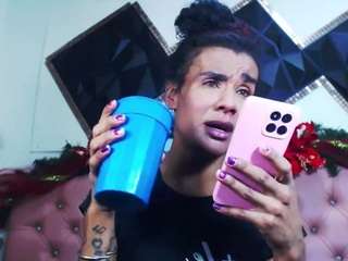 andrea-safeira nude Live Sex Chat Show