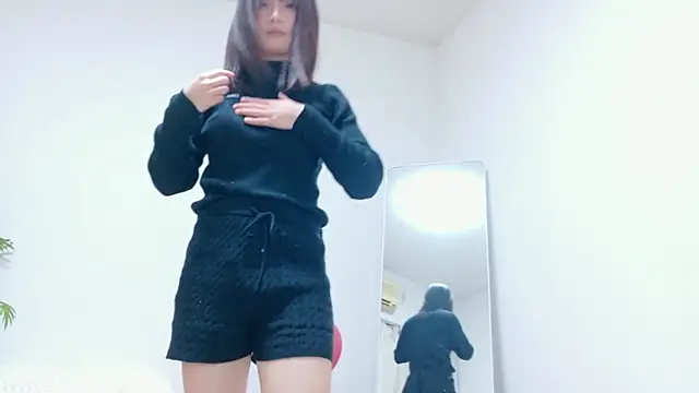 ayu-jpnk naked strip on cam for live sex video chat